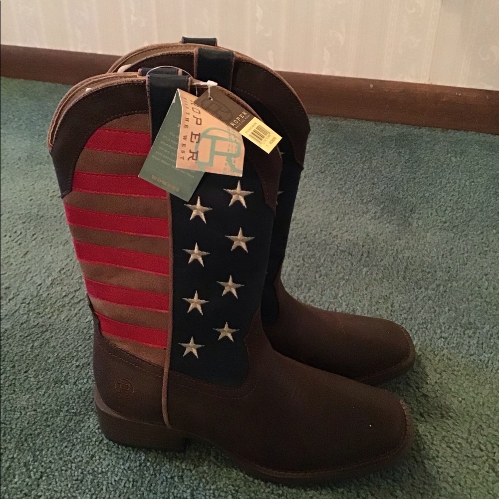 NWT Roper Women’s Boots